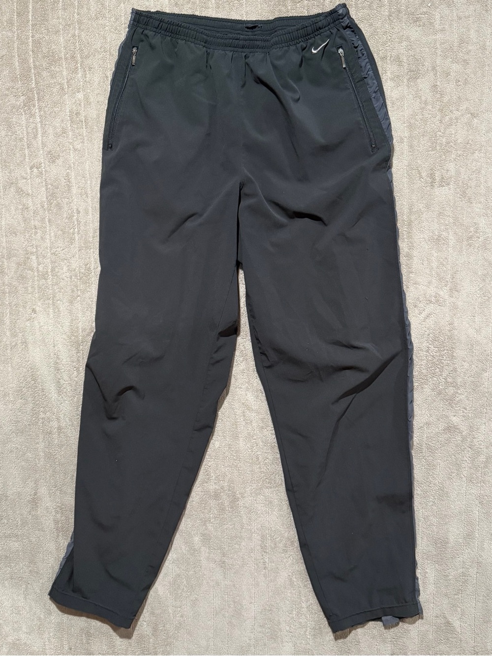 VTG Y2K Nike Track Pants Black Gray Windbreaker Men’s Size M Medium Vintage